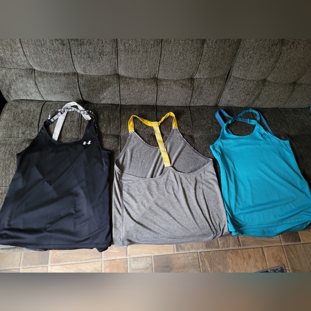 Nike & Under Armour Tank Bundle, Size Medium
